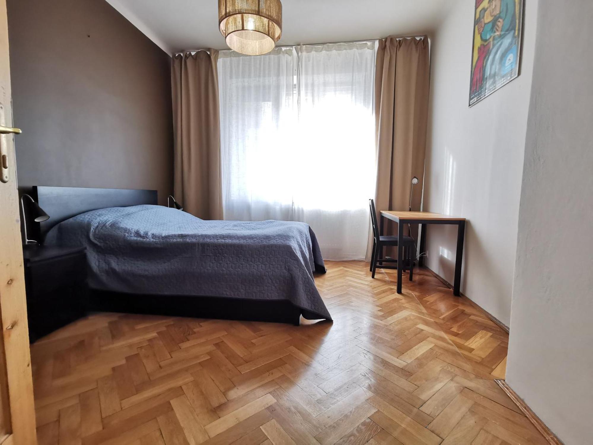 Cozy Spacious With Balcony * Krakau