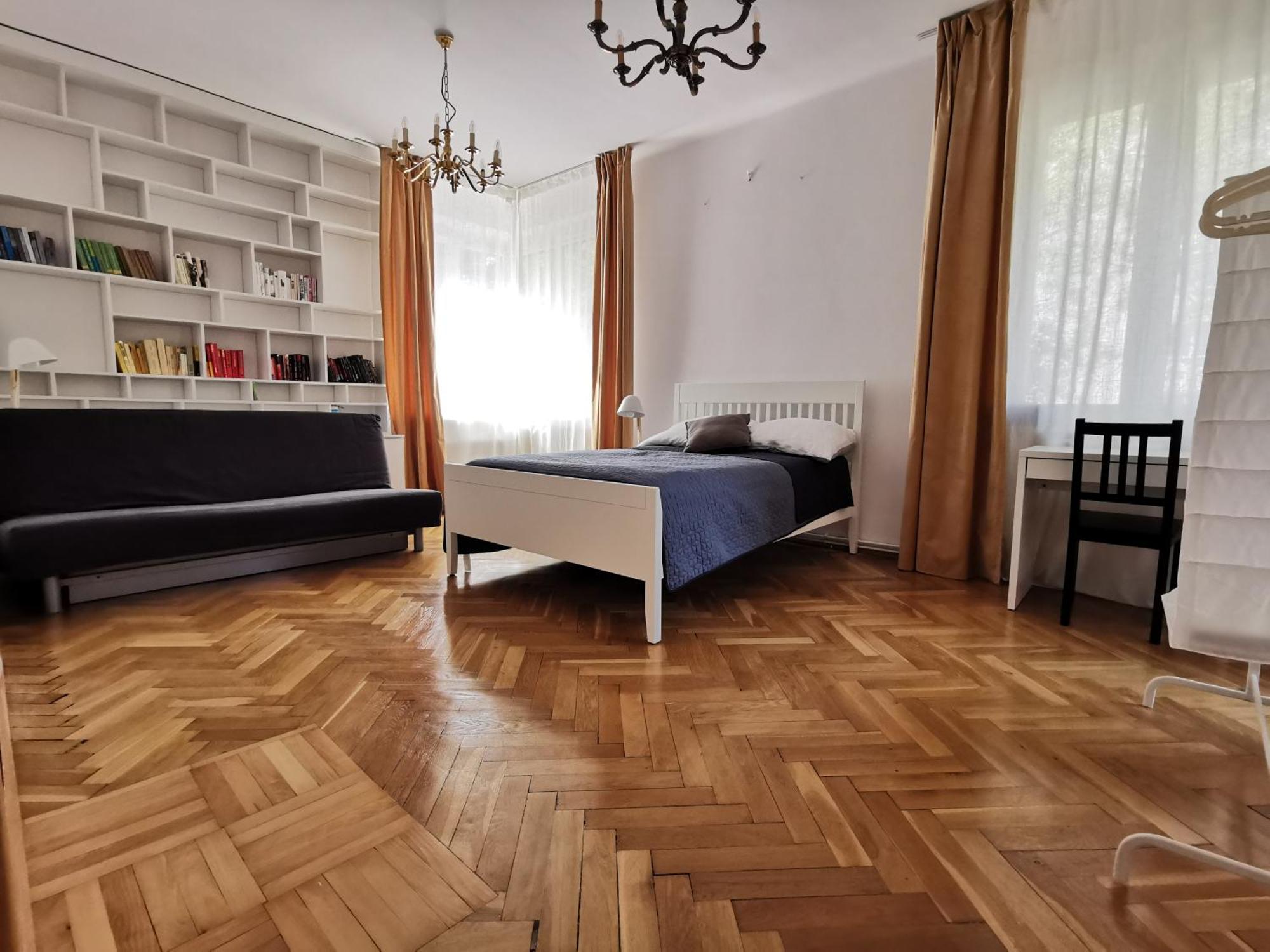 Cozy Spacious With Balcony Appartement